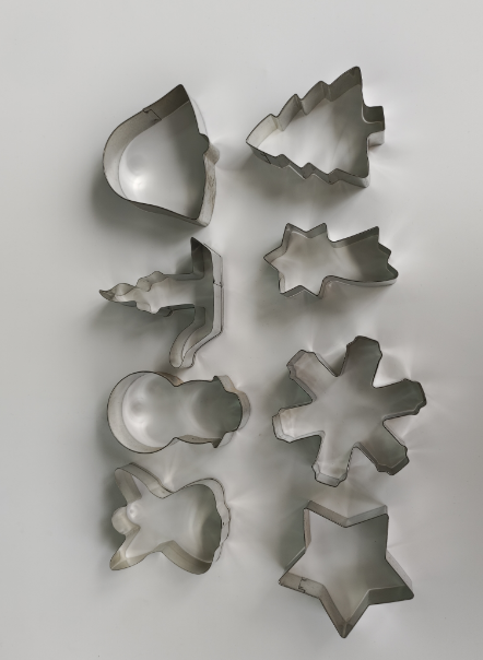 8-piece Halloween Cookie Mold Set